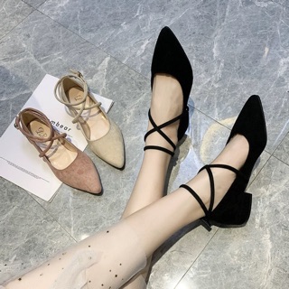 Giầy bít mũi quai chéo cao 2,5cm có từ size 34 đến size 41