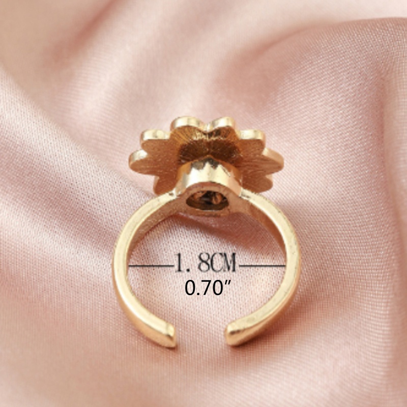 Nhẫn Mở Và Xếp Chồng Lên Nhau Hình Hoa Cúc