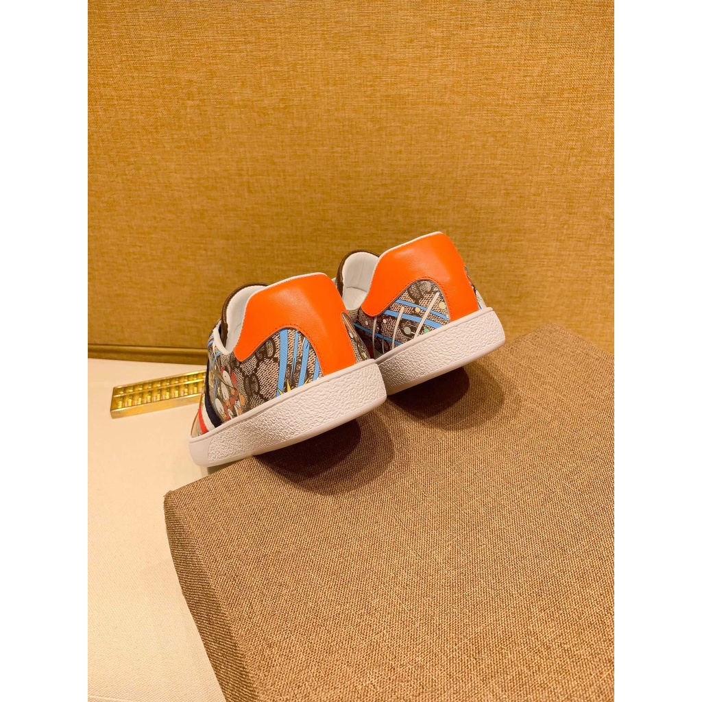 Giày sneakers nam da thật cao cấp GUCCI GG GC thiết kế cá tính với cách trang trí và kết hợp màu nổi bật