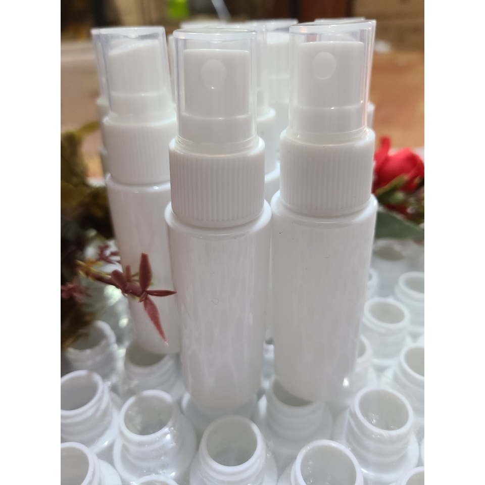 Chai nhựa trắng PET đựng , chiết nước hoa , dung dịch nắp xịt trắng - Chai 30ml