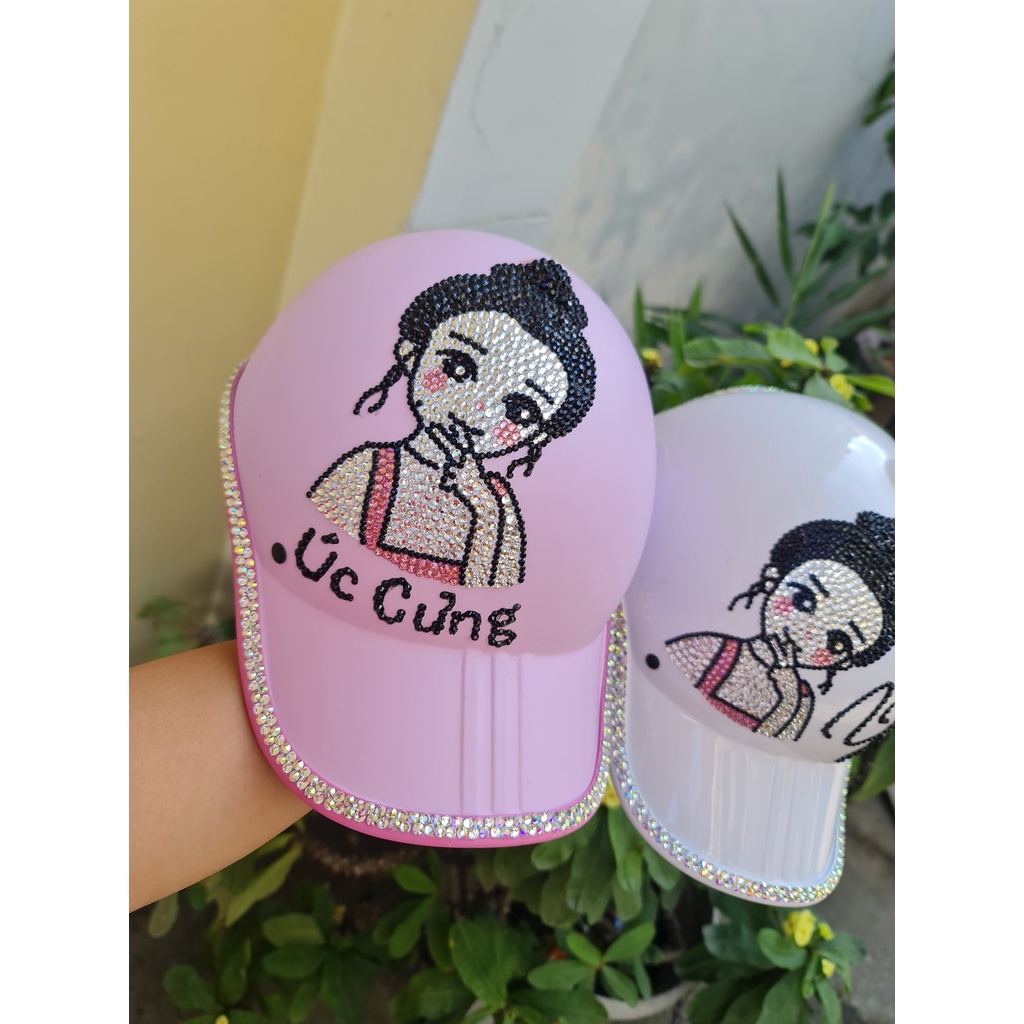 NÓN BẢO HIỂM ĐÍNH ĐÁ CAO CẤP CÔ GÁI CHIBI