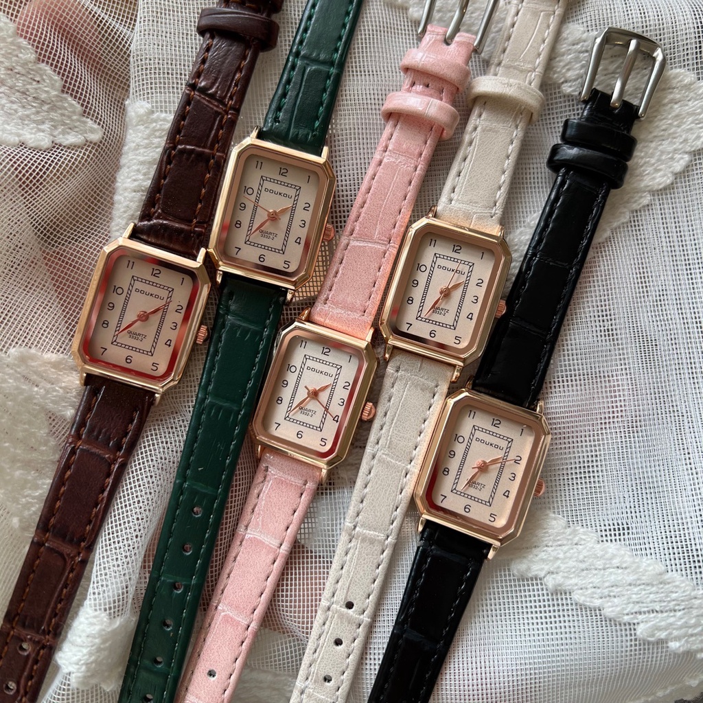Đồng hồ nữ đeo tay thời trang DOKO mặt nhỏ dây da mềm cao cấp hàng chính hãng màu Trà sữa Tif Watches size 28mm