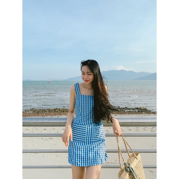 Váy 2 dây Cami kẻ sọc Fabric Holic