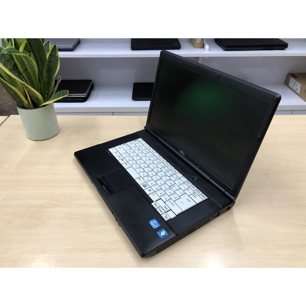 Laptop Fujitsu A572 – Core i3 2370M – Ram 4G – 15.6 inch HD | BigBuy360 - bigbuy360.vn
