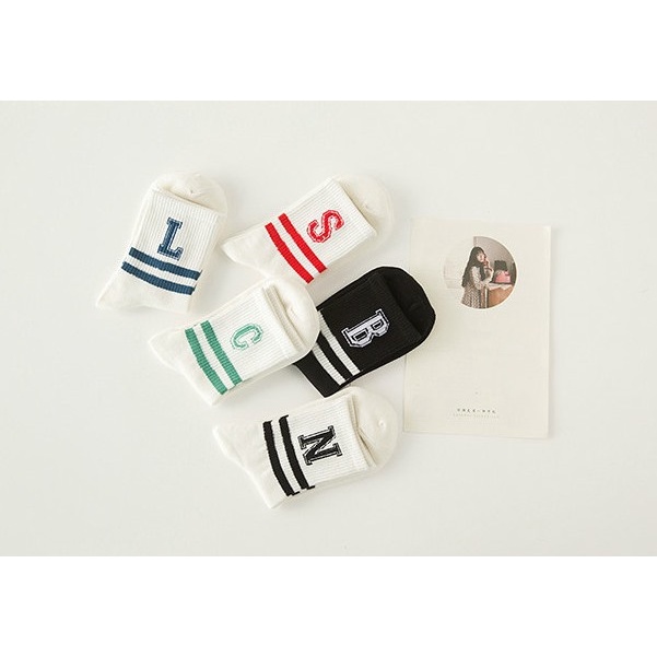 Tất Vớ cổ lửng Nam Nữ chữ cái đủ màu phong cách trẻ trung, năng động