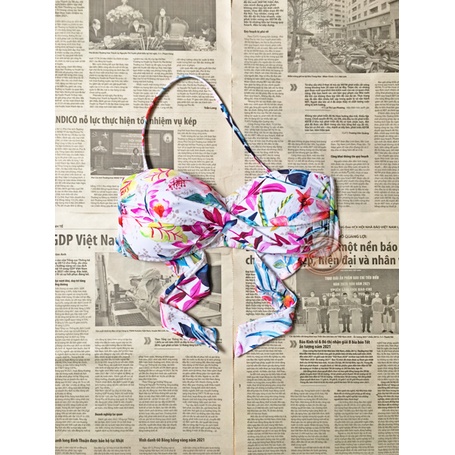 Áo Bikini nữ đồ bơi đi biển 2 mảnh quây ngực hở lưng buộc dây trắng họa tiết lá cọ dún ngực có dây cổ