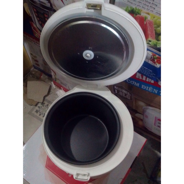 Nồi cơm điện 1,8L nắp gài chống dính | BigBuy360 - bigbuy360.vn