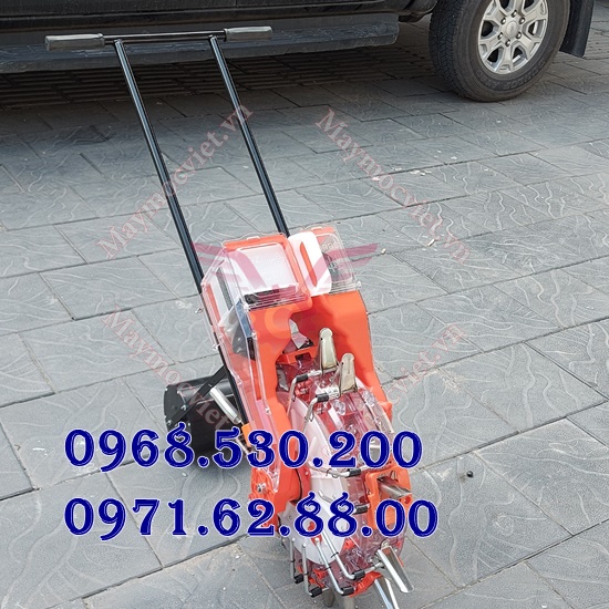 Máy gieo hạt và bón phân tại Hà Nội