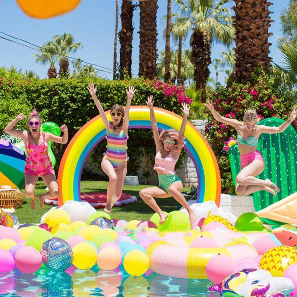 Vòi Phun Nước Hình Cầu Vồng Vui Nhộn Cho Sân Vườn