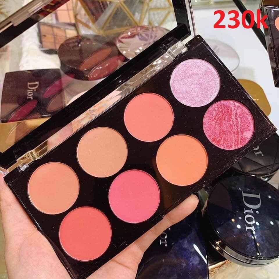 Bảng Phấn Má Makeup Revolution Ultra Blush Palette 8 ô
chuyên nghiệp chính hãng | BigBuy360 - bigbuy360.vn