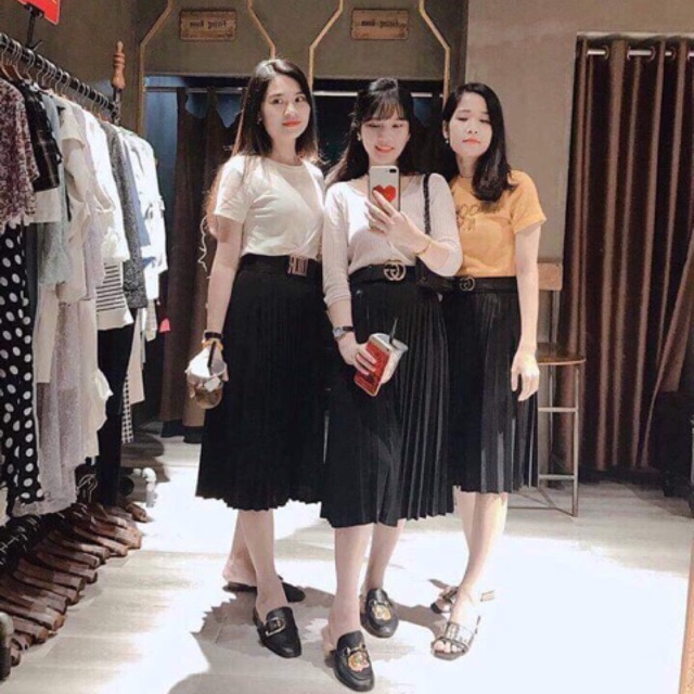 CHÂN VÁY ĐEN XẾP LY HÀNG ĐẸP