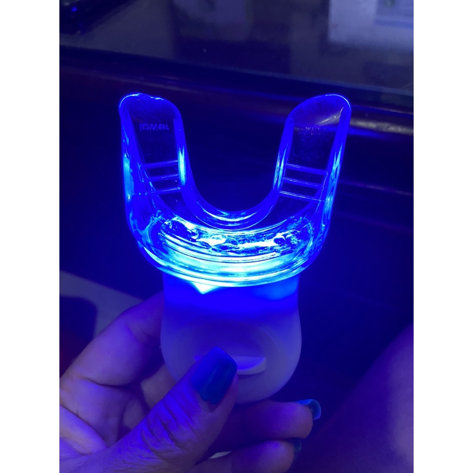 Bộ Kít Tẩy Trắng Răng Smilee Làm Trắng Răng Tại Nhà Bằng Máy Tra Gel Smilee Sau 7 NGày Giá Sĩ