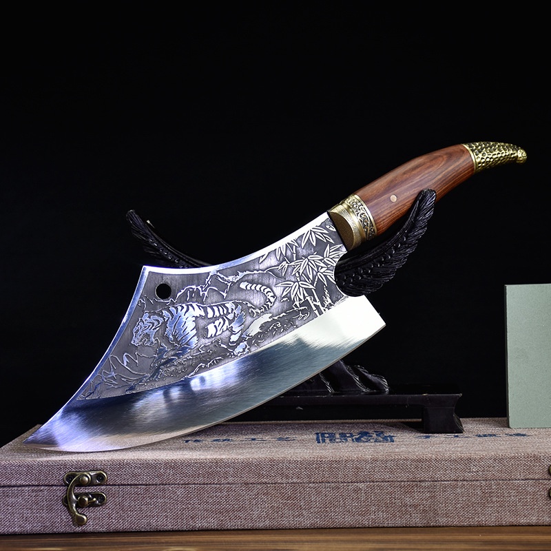 Dao Băm Chặt, Thái Hatchet