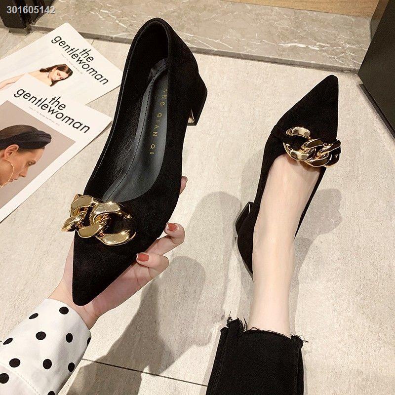 Giày cao gót mũi nhọn màu đen phong cách Pháp thời trang mùa thu 2021