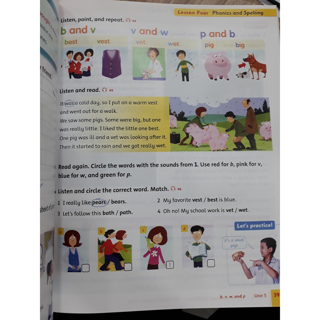 Sách - Family And Friends (Ame. Engligh) (Special Ed.) Grade 5: Student Book - 9780194801843