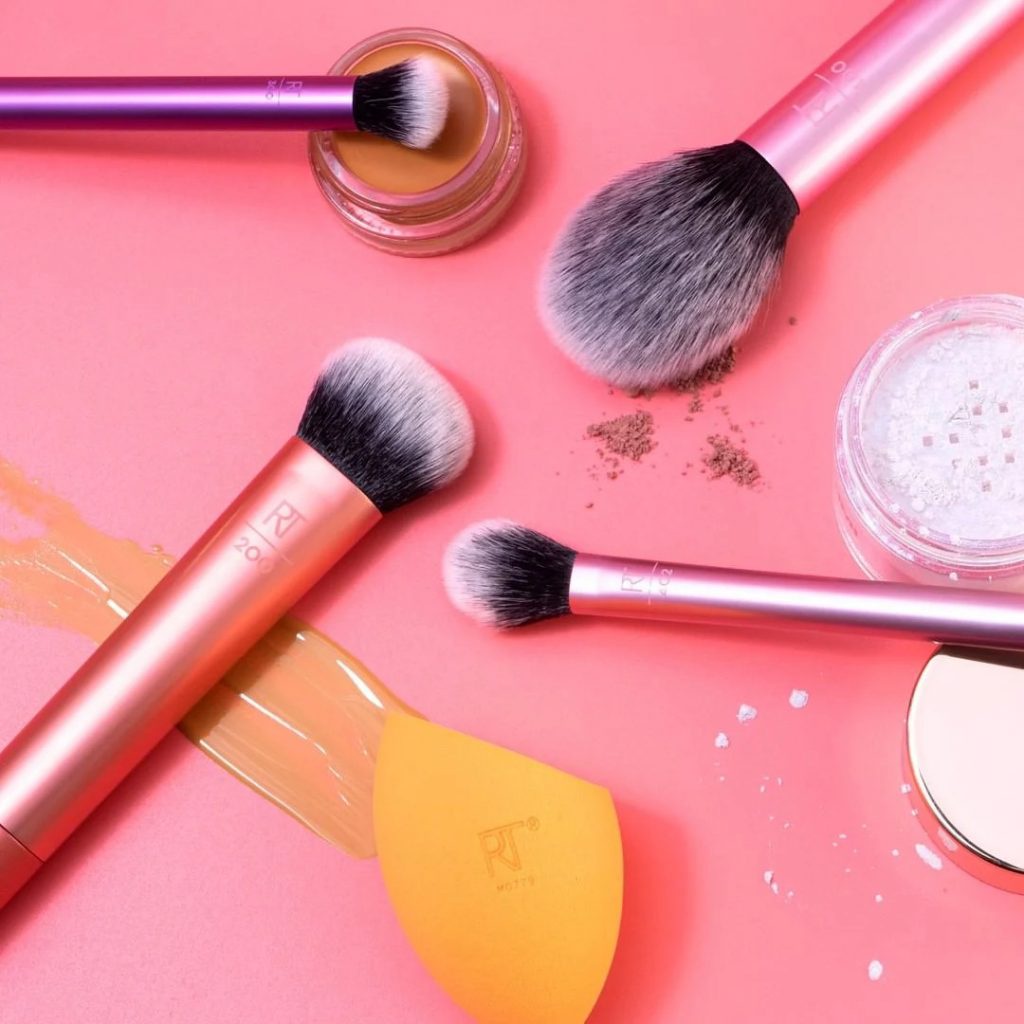Set Cọ + Bông Mút Trang Điểm Real Techniques Everyday Essentials