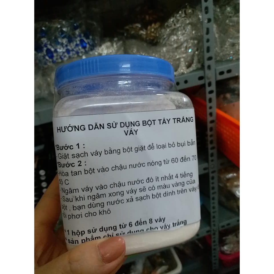 Bột tẩy trắng váy giá 100k