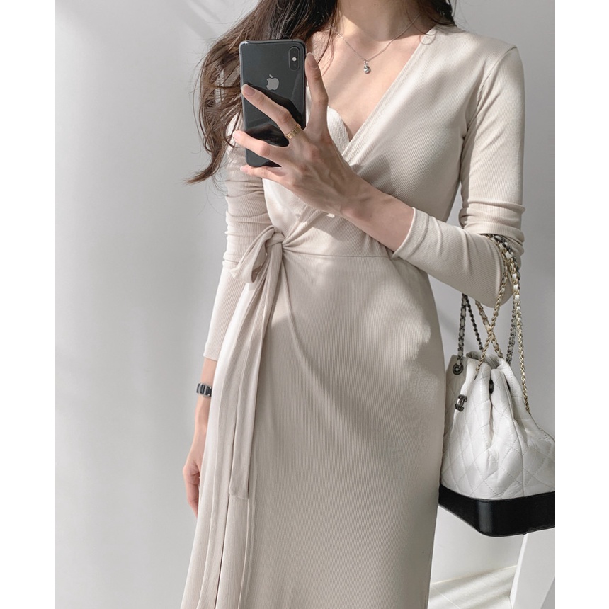 Đầm body cotton dài tay dáng dài đắp vạt xẻ tà tôn dáng nữ