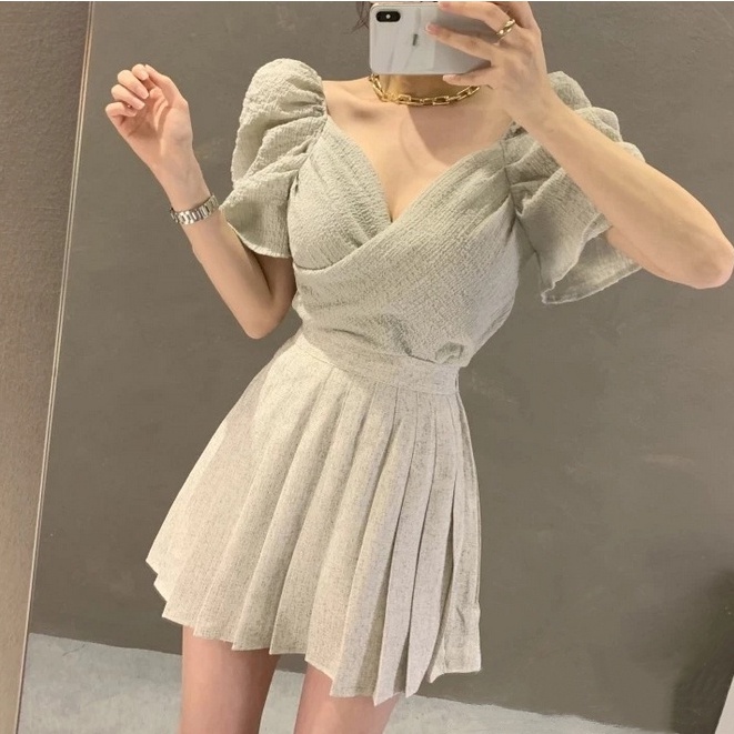 QADCOL  Áo kiểu tay phồng cổ chữ V ôm dáng phong cách Hàn Quốc