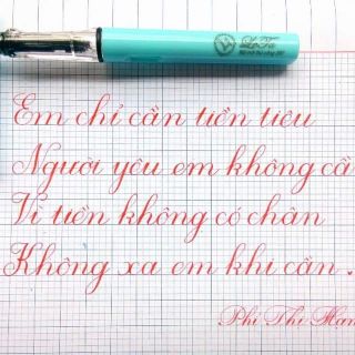 Bút LeTa 368 (ngòi lá tre, nét thanh đậm)