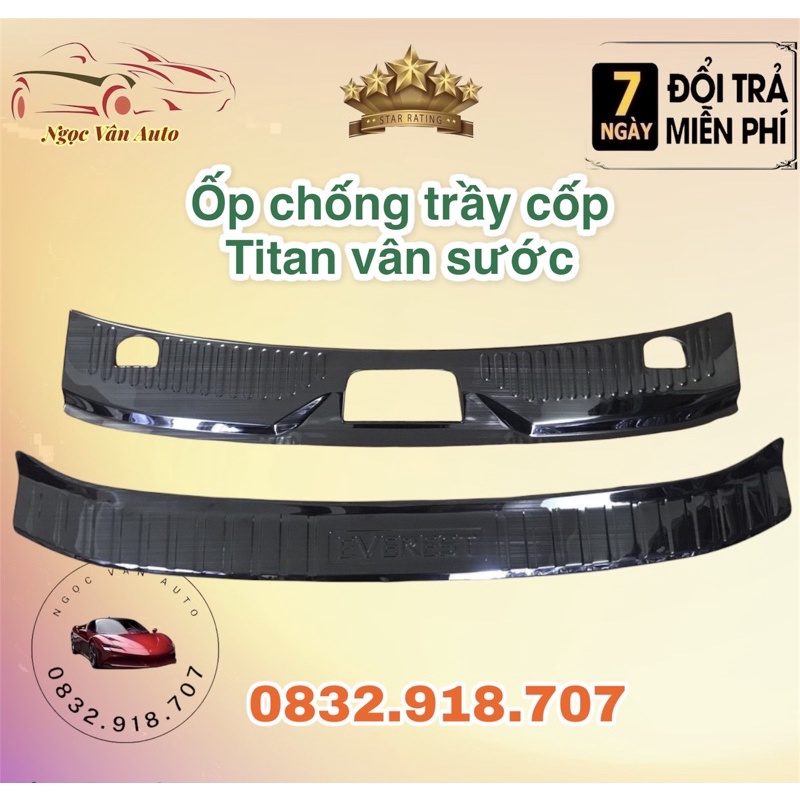 Ốp Chống Trầy Cốp Ford Everest 2018 - 2023, chất liệu Titan