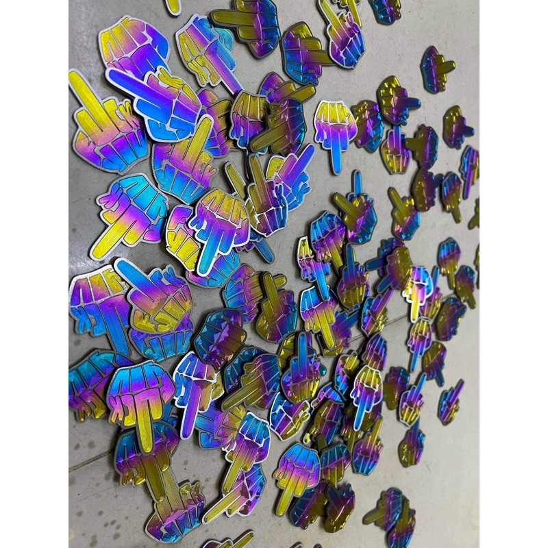 Tem titan hình ngón tay giữa , ngón F trang trí xe gắn máy có sẵn keo 3M