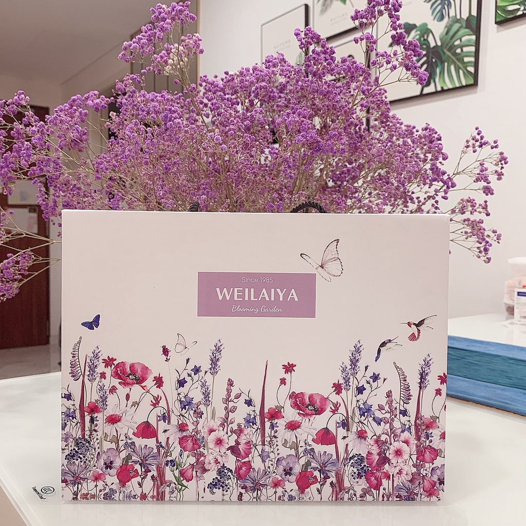 Hộp quà hồng Weilaiya tặng 20/10 sang trọng, tinh tế