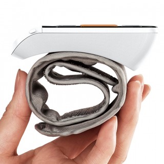 Máy đo huyết áp điện tử cổ tay YE8900A