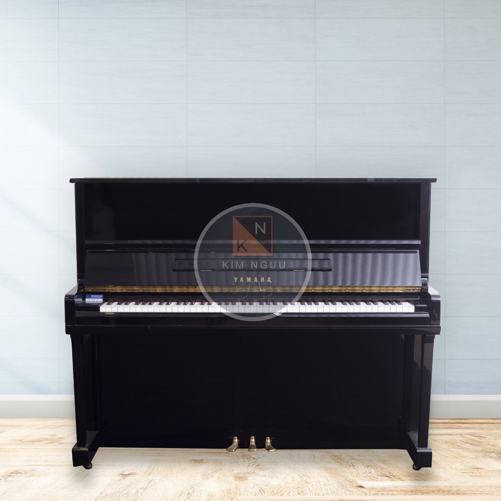 Đàn piano cơ YAMAHA U3H màu đen