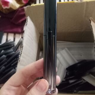 Vỏ son kem rỗng bóng