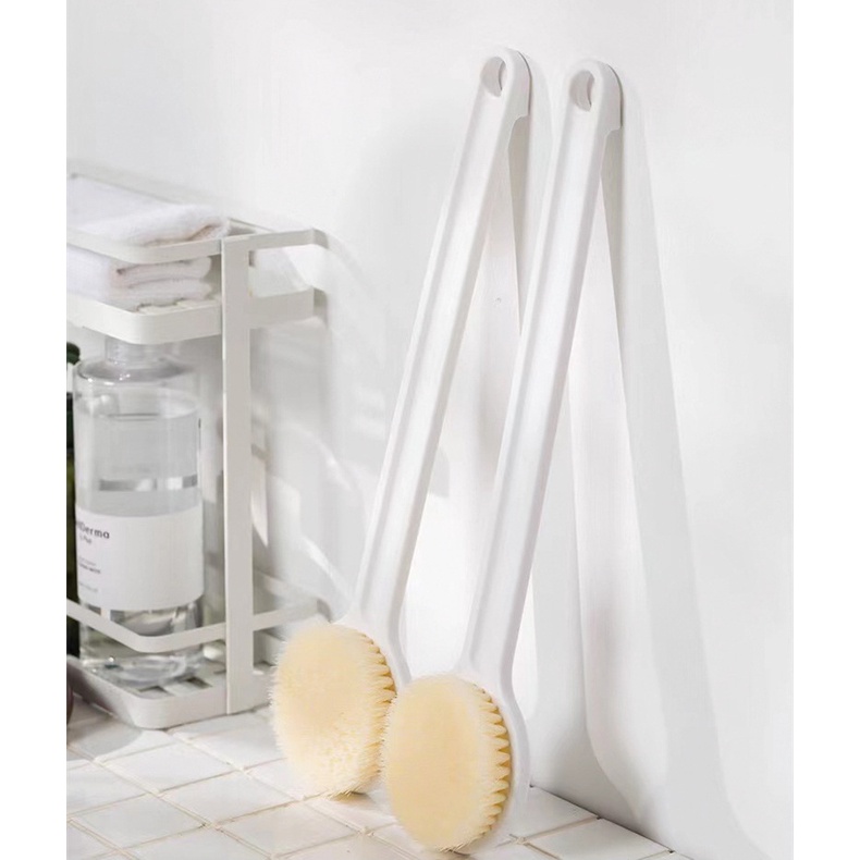 Bàn Chải Chà Lưng Cán Dài Lông Mềm Tiện Dụng