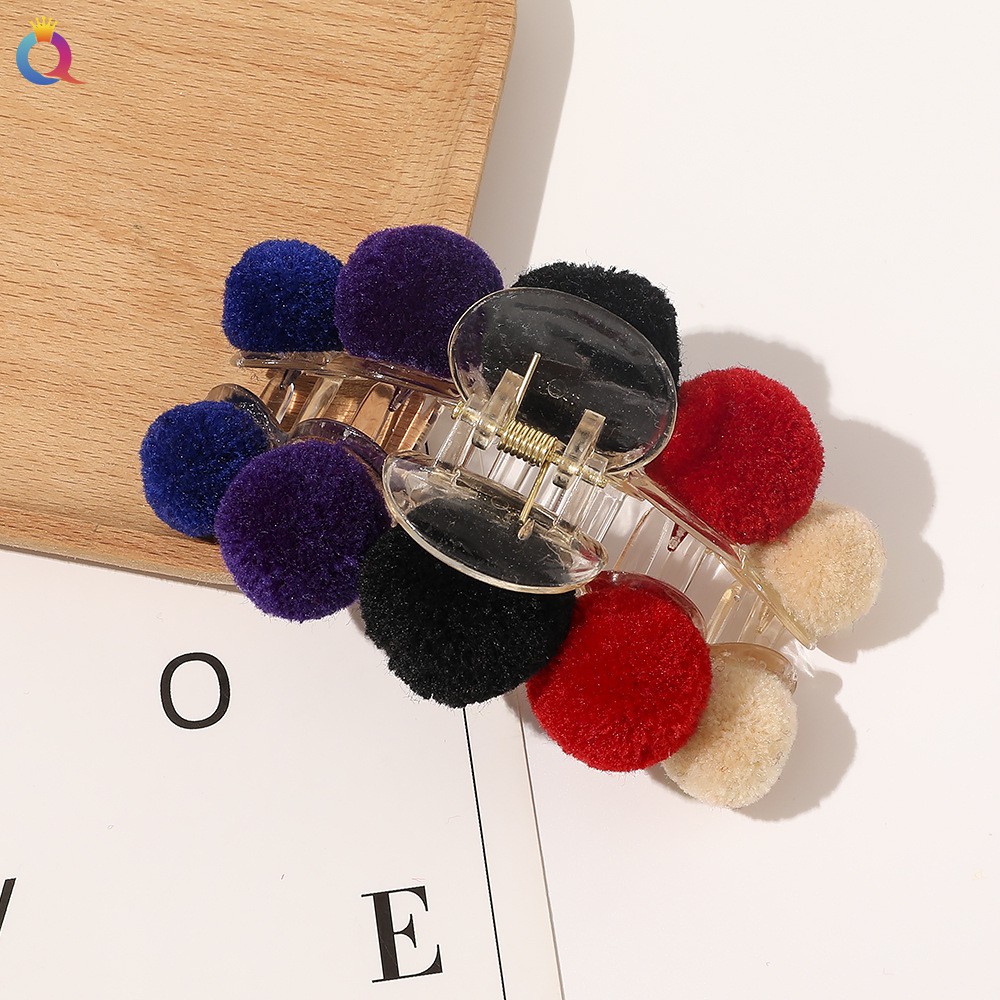 Kẹp tóc đính quả cầu lông xù thời trang dự tiệc