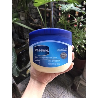 Dưỡng ẩm vaseline petroleum jelly 368g