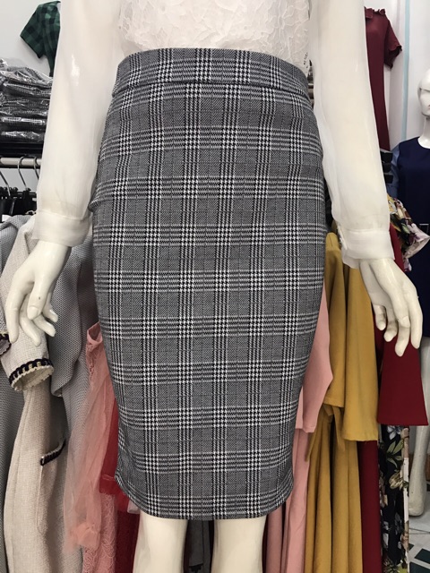 CHÂN VÁY BÚT CHÌ KẺ Ô ( ảnh thật chụp canh ) | BigBuy360 - bigbuy360.vn