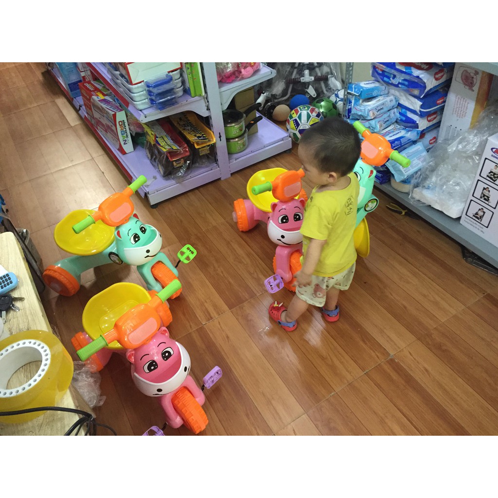 Xe Đạp 3 Bánh Hoạt Hình Chú Bé Đội Mũ Và Con Bò Gấp Gọn