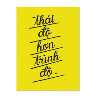 Decal dán tường văn phòng phong cách Mopi Slogan_022 Thái độ hơn trình độ