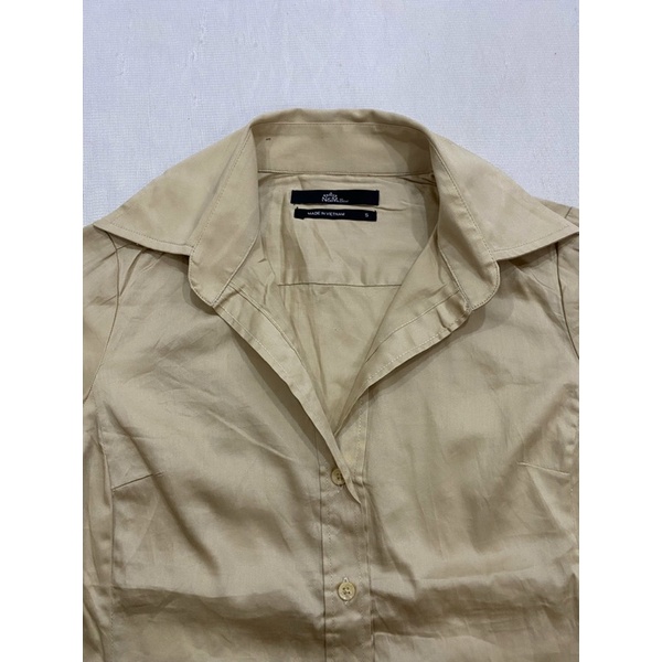 Áo sơ mi tay dài vải kate lụa dày màu be Nino.maxx  - Thanh lý vnxk