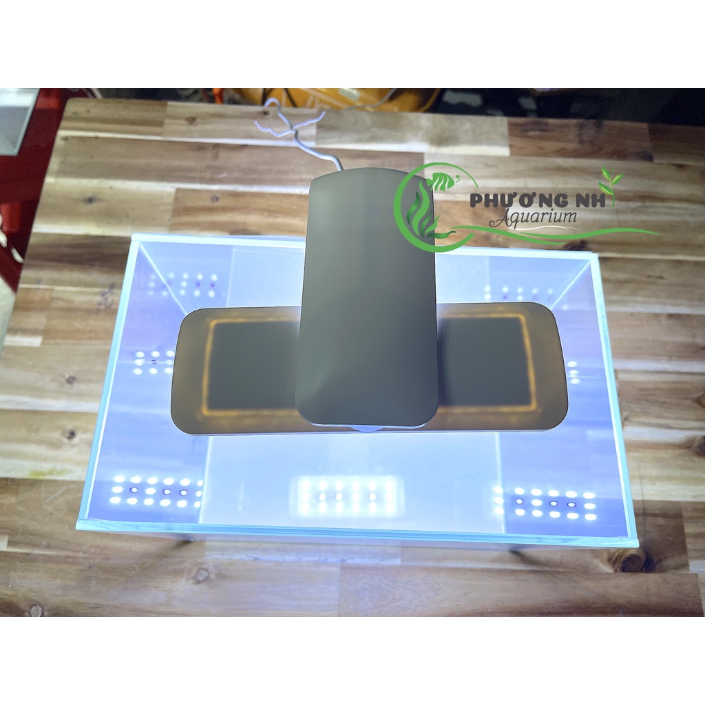 Đèn kẹp xoay 90 độ Jeneca