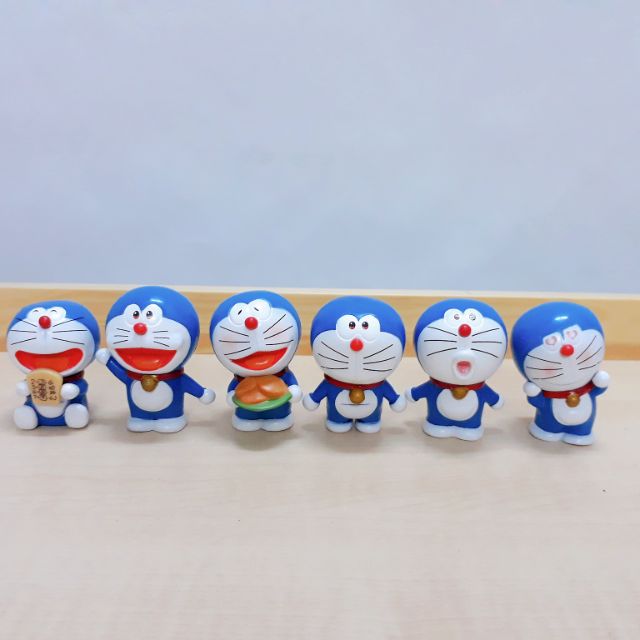 Set 6 mô hình Doraemon nhỏ giá 200k (lẻ 40k/con)