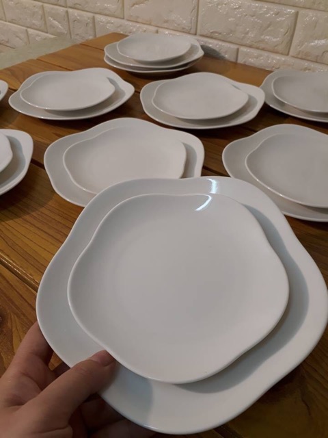 Đĩa sứ Minh long 1