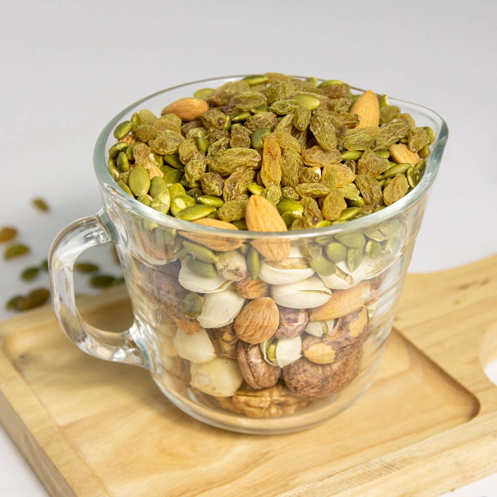Hạt dinh dưỡng mix 7 vị Việt Nhật granola 400g cho người ăn kiêng, giảm cân Layla