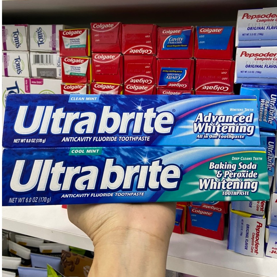 Kem đánh răng Ultrabrite Baking Soda &amp; Peroxide Whitening 170g (USA)