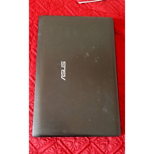 LAPTOP CORE I5 CORE I3 LỖI NHẸ  CHO SINH VIÊN HỌC HOẶC THỢ KỸ THUẬT