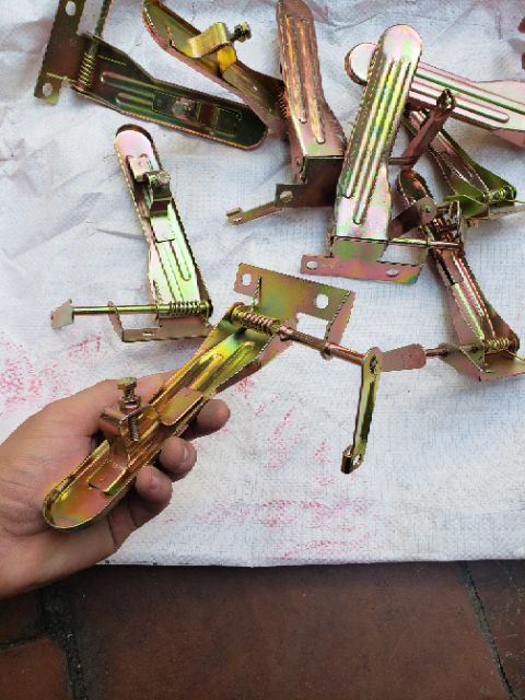 Bàn đạp Chân ga Suzuki carry 5 tạ, Suzuki carry 7 chỗ