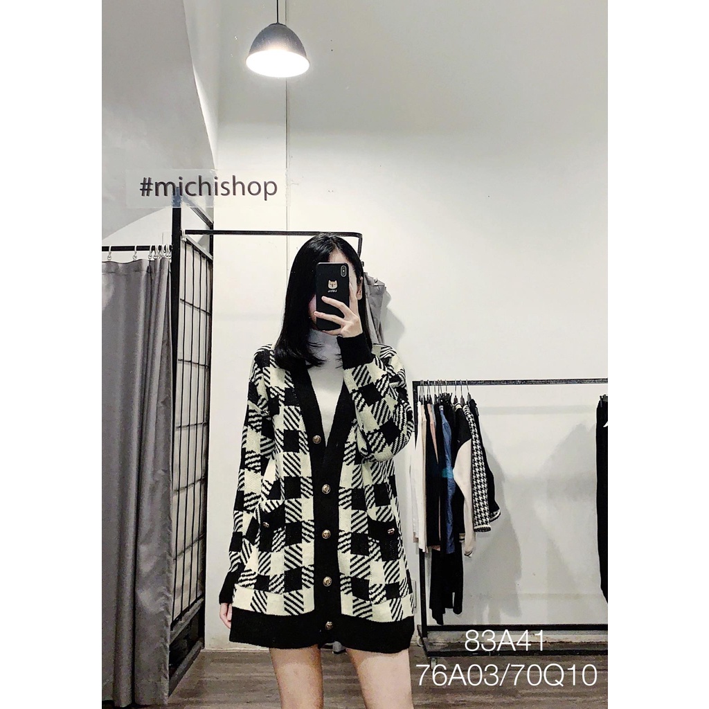 Áo cardigan len dáng oversize kẻ đen be - 83A41