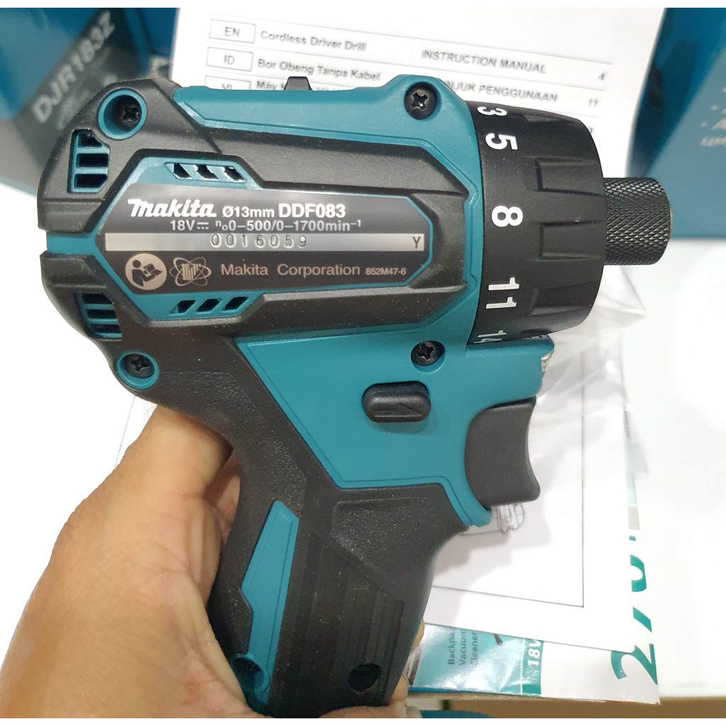 Máy khoan và vặn Vít 18v Makita DDF083Z.