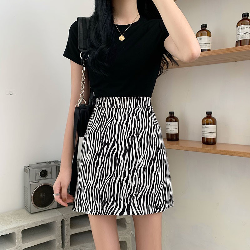 Chân Váy Chữ A Lưng Cao Họa Tiết Sọc Thời Trang Dành Cho Nữ | BigBuy360 - bigbuy360.vn