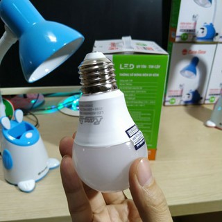 Đèn học RẠNG ĐÔNG ánh sáng vàng 5w (bóng Led)
