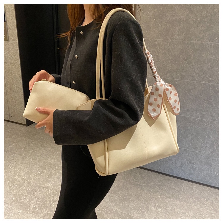 Túi Xách Đeo Vai Cỡ Lớn Thời Trang Thu Đông Cho Nữ