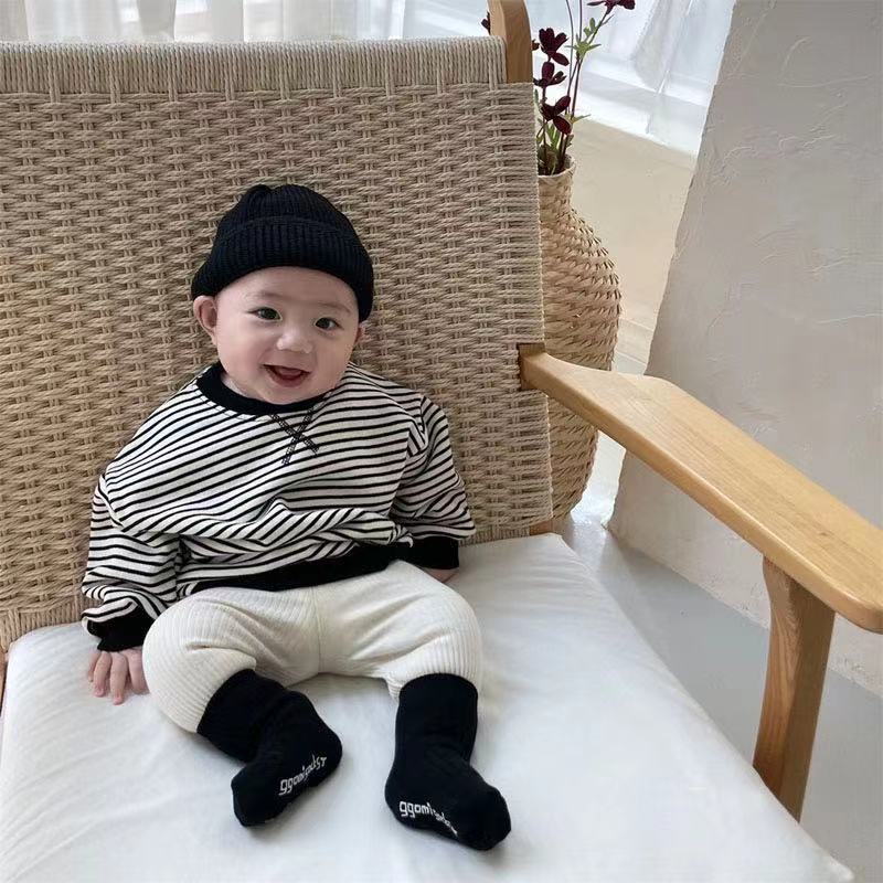 Quần Legging Cotton Mềm Mại Co Giãn Họa Tiết Kẻ Sọc Đơn Giản Thời Trang Xuân Thu Cho Bé